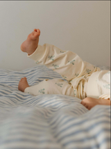 Lobster print baby sweatshirt and pants set – view 3