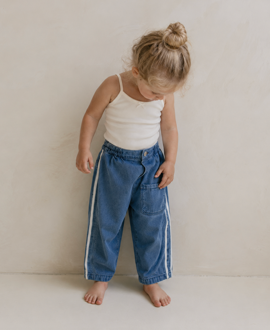 Relaxed Barrel-Leg Cotton Baby Jeans